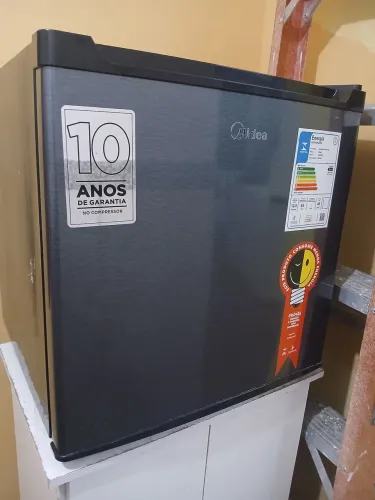 Frigobar Midea inox