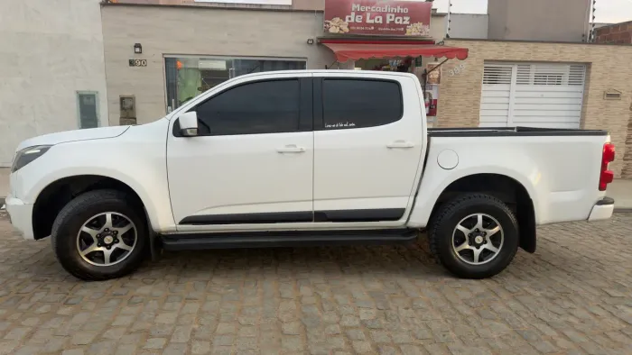 Chevrolet S10 Pick-up LT 2.8 TDI 4X4 CD Diesel AUT 2014