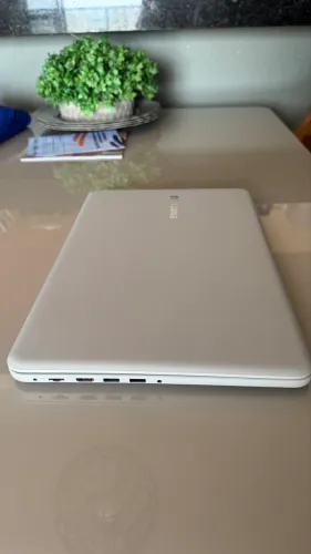 Notebook Samsung i3