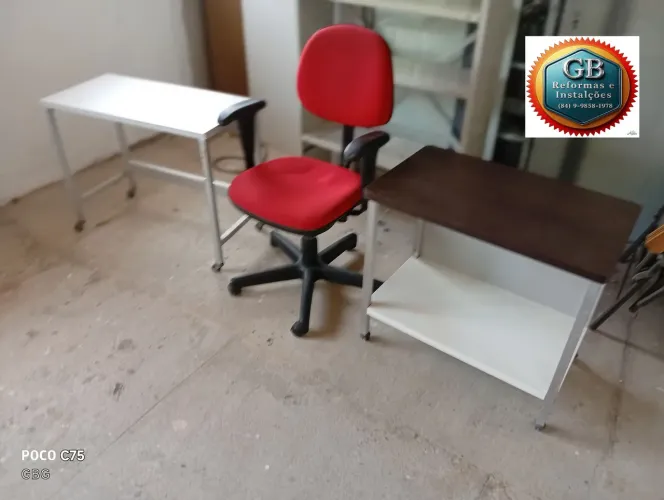 Mesas Escrivaninha ou Aparador