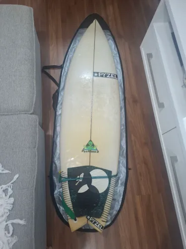 Prancha de surf PYZEL 5'9