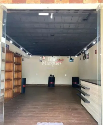 Salão Comercial para Alugar no Jardim Santa Cecília