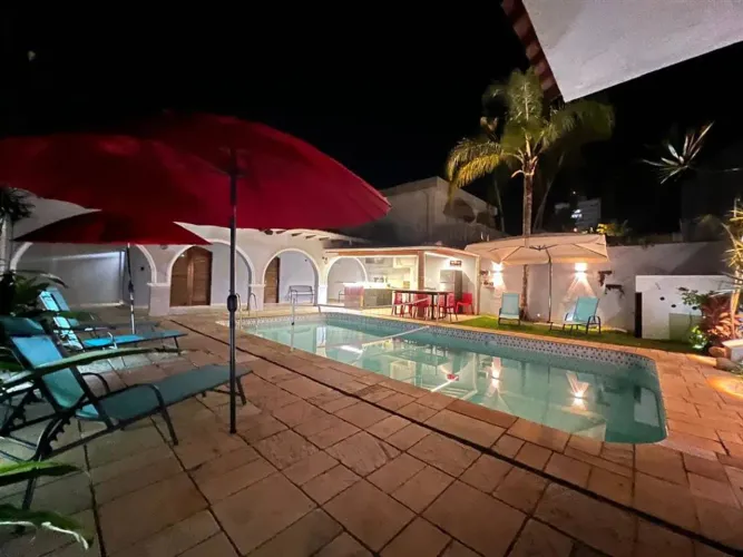 CASA COM 200,00 m² - FLÓRIDA - PRAIA GRANDE SP