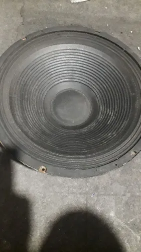 Alto falante de 15"