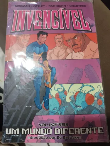 Invencível vol. 06- um mundo diferente