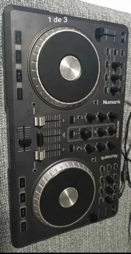 Controladora numark mixtrak 