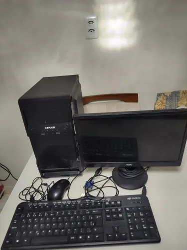 CPU Core i5-2540M 8gb de Ram SSD 120gb e HD 500gb Win10