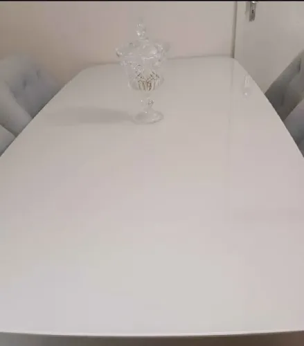 Mesa com cadeiras 