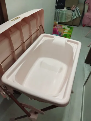 Banheira Burigotto rosa