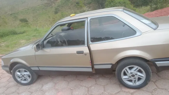 Volkswagen Apollo GL 1.8 1992
