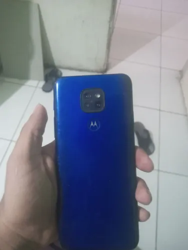Esta em otimo estado otimo para auem precisa de um celular para quebrar um galho