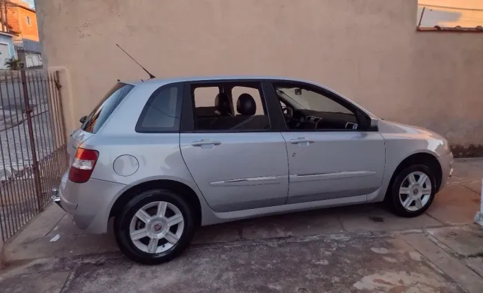 Fiat Stilo 1.8/ 1.8 SP/ Connect 16V 122cv 5P 2004