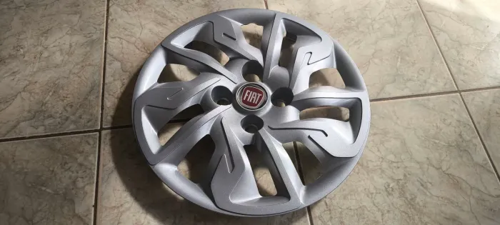 1 CALOTA ARO 14 Fiat Argo Original Mopar