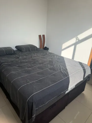 Cama box Queen
