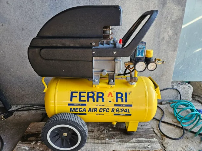 Compressor ferrari 24 l