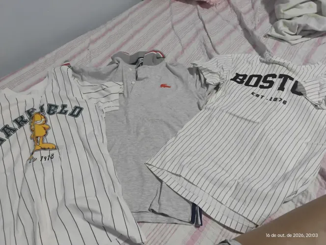 35$. 05 peça 1berm,1 calça e 3 camisas. Criança 10 anos