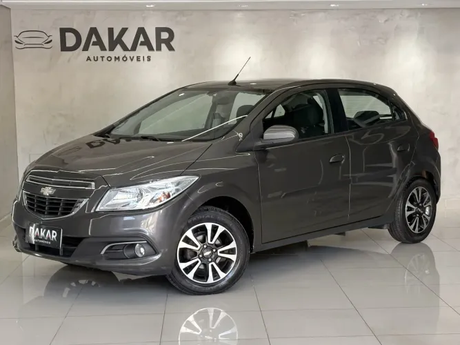 Chevrolet Onix Hatch LTZ 1.4 8V Flex Aut. 4P 2015
