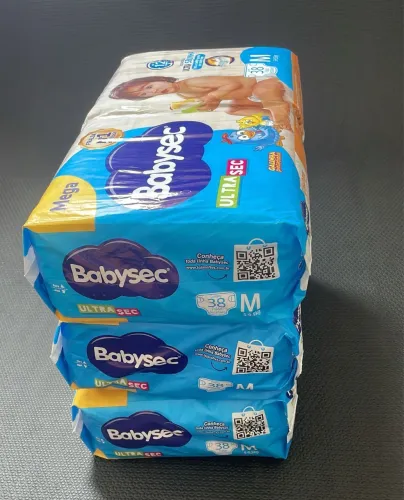 3 pacotes de fraldas Babysec