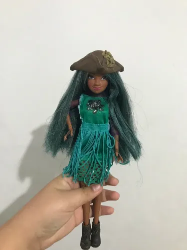 Boneca uma descendentes 2 leia a descrição