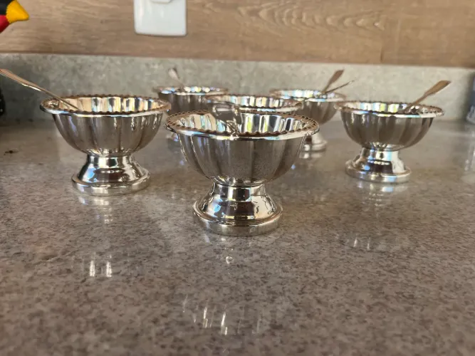 Jogo de sobremesa prata com colheres vintage