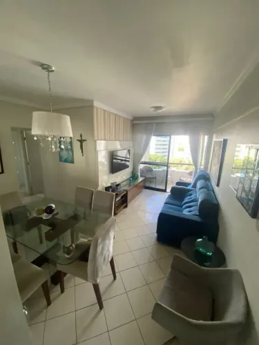 Apartamento de 3 quartos no Espinheiro | 1 Suíte | 75m² | 1 Vaga