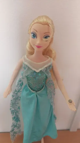 Boneca Elsa Frozen Disney store sucata