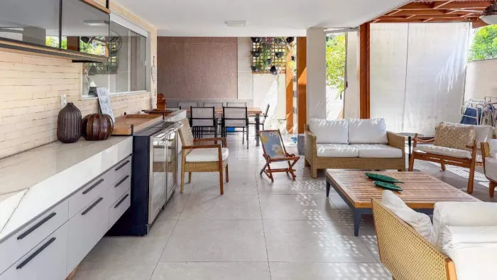 Casa em Condomínio, 4 quartos Qrts para para aluguel, com 300 m², no Manguinhos,Serra.