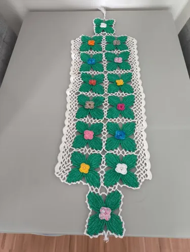 Caminho de mesa trilho crochê tricô - 135cm
