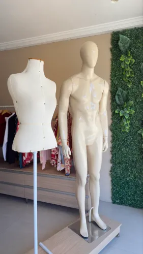 Manequins de Loja