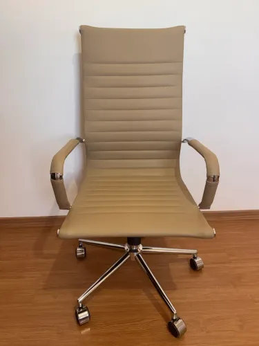 CADEIRA DE ESCRITÓRIO