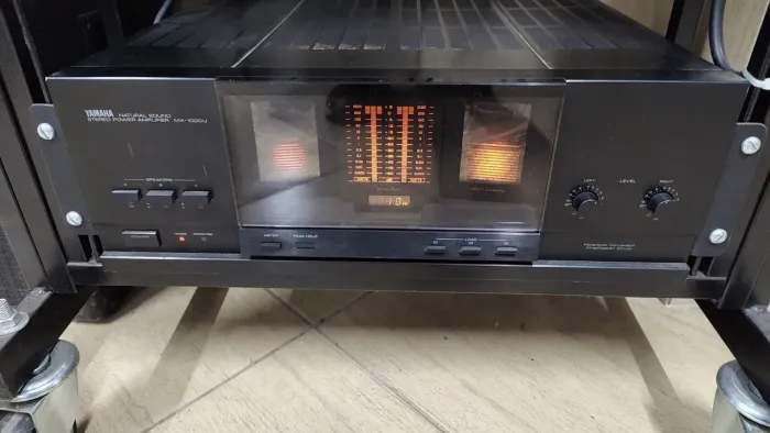 VENDO Rack de som profissional Oportunidade 12.000,00