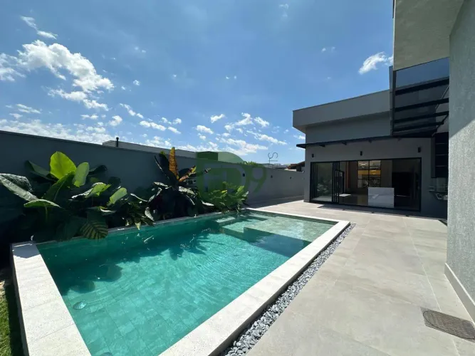 Casa com 3 quartos à venda, 290 m² por R$ 2.950.000 - Parque Fortaleza - Nova Odessa/SP