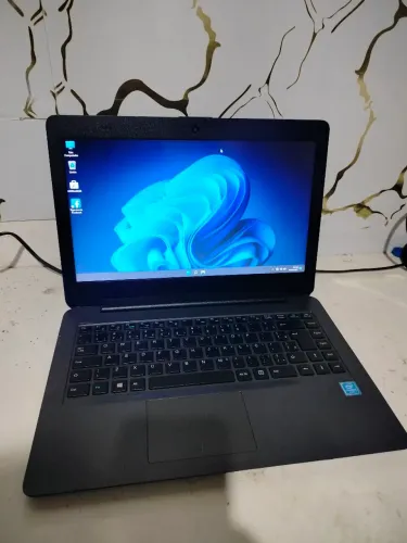NOTEBOOK 4GB CONSERVADO