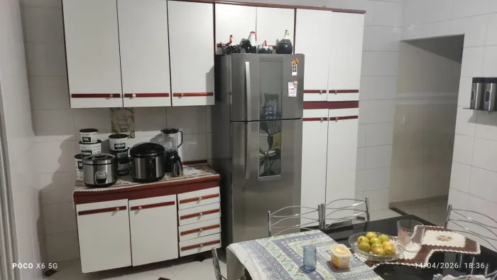 Armário de cozinha - total 2,80 de largura