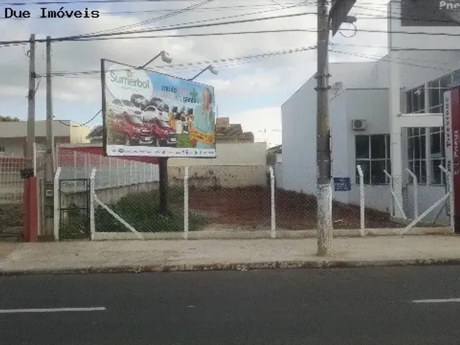 Terreno em avenida-INDAIATUBA-SP