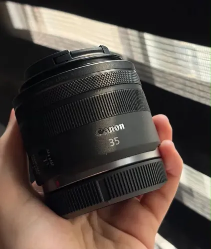 LENTE CANON RF 35MM F1.8 MACRO IS STM ? PRATICAMENTE NOVA!