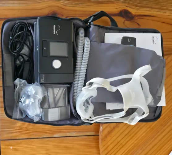 CPAP ResMed AirSense 10 + Umidificador + Bolsa Original - Apenas 1 semana de uso