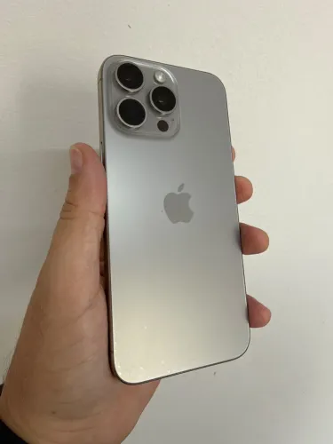 iPhone 15 pro Max 256gb natural (seminovo)