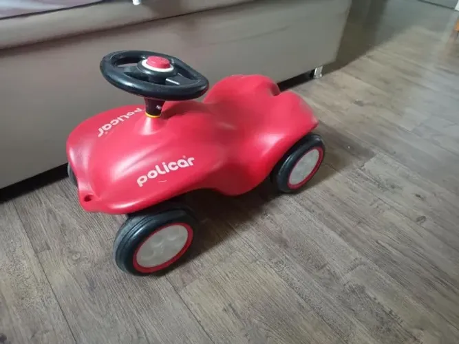 Carrinho para criança estilo rolimã