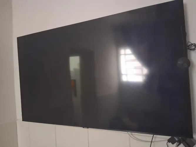 Tv semi nova