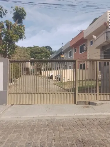 Excelente casa 2/4 com2 suítes Granja Dos Cavaleiros
