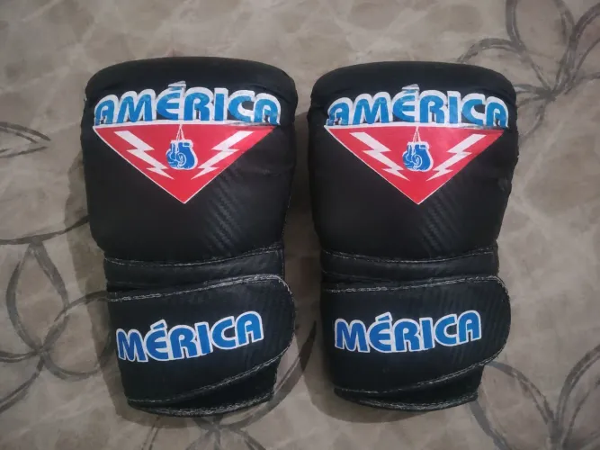 Luva de boxe