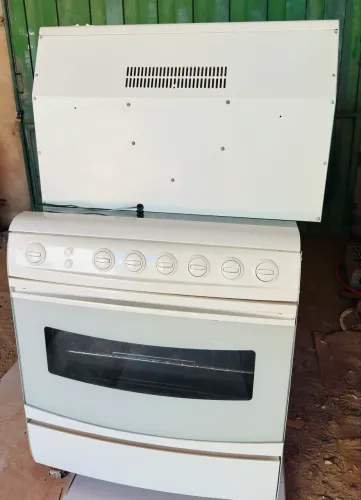 Vende-se Fogão e Suggar
