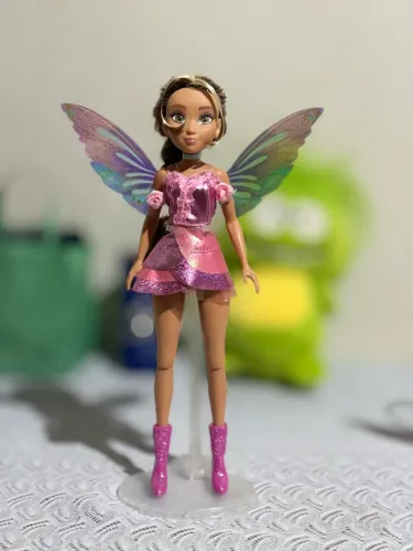 Boneca Flora (Winx Club Reboot) - Playmates Toys | Nova e Completa