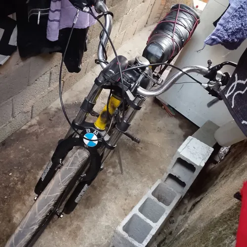 Bike motorizada aro 24 (Motor novo)