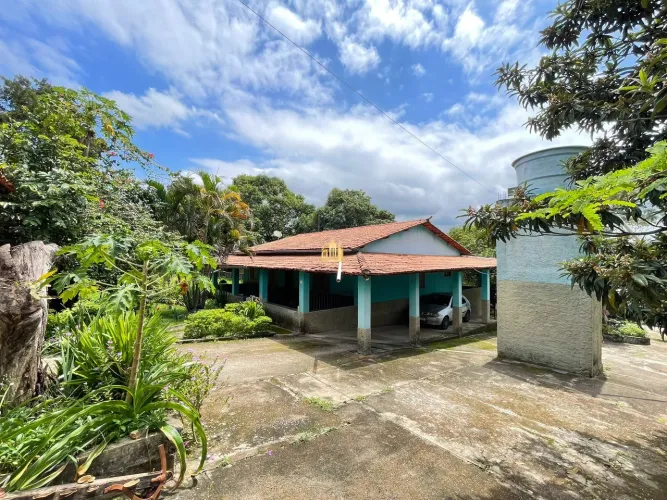 Sítio à Venda no Bairro Cidade Jardim, Esmeraldas ? 4.702m², Casa Principal e de Caseiro ?