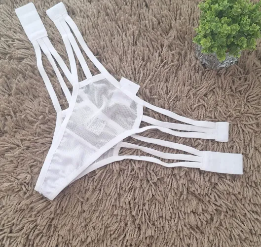 Calcinha Fio Dental Tiras Laterais em Tule