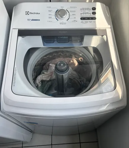 Máquina de lavar 15kg Electrolux