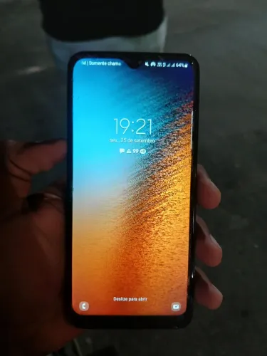 Samsung A20