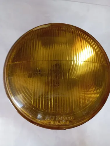 Farol AC Delco